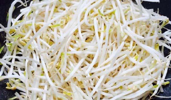 拉薩電動車配送蔬菜司機